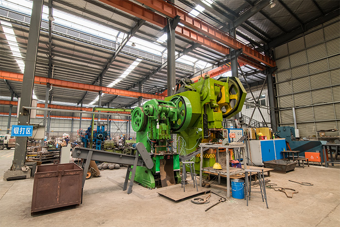 酒泉网架配件-锥头加工车间